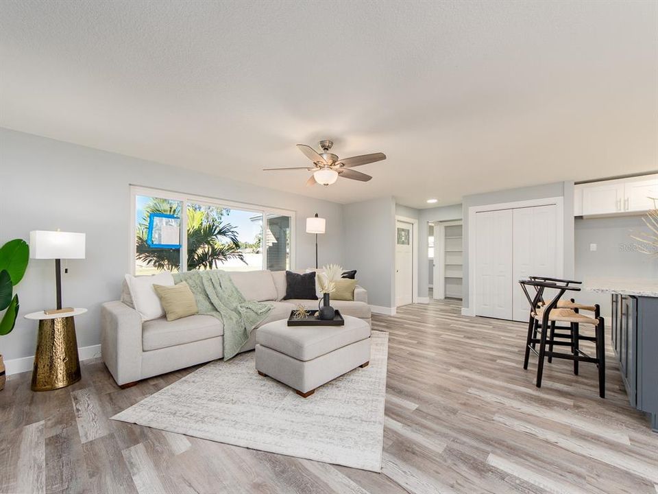 待售: $649,900 (3 贝兹, 2 浴室, 1691 平方英尺)