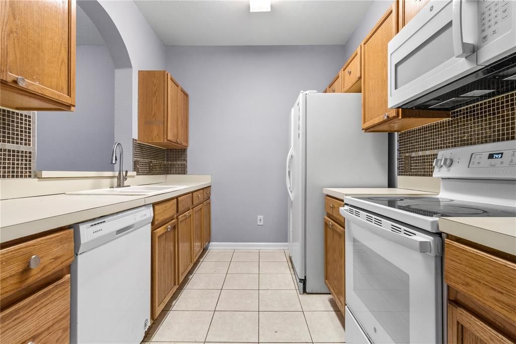 В аренду: $1,850 (3 спален, 2 ванн, 1206 Квадратных фут)