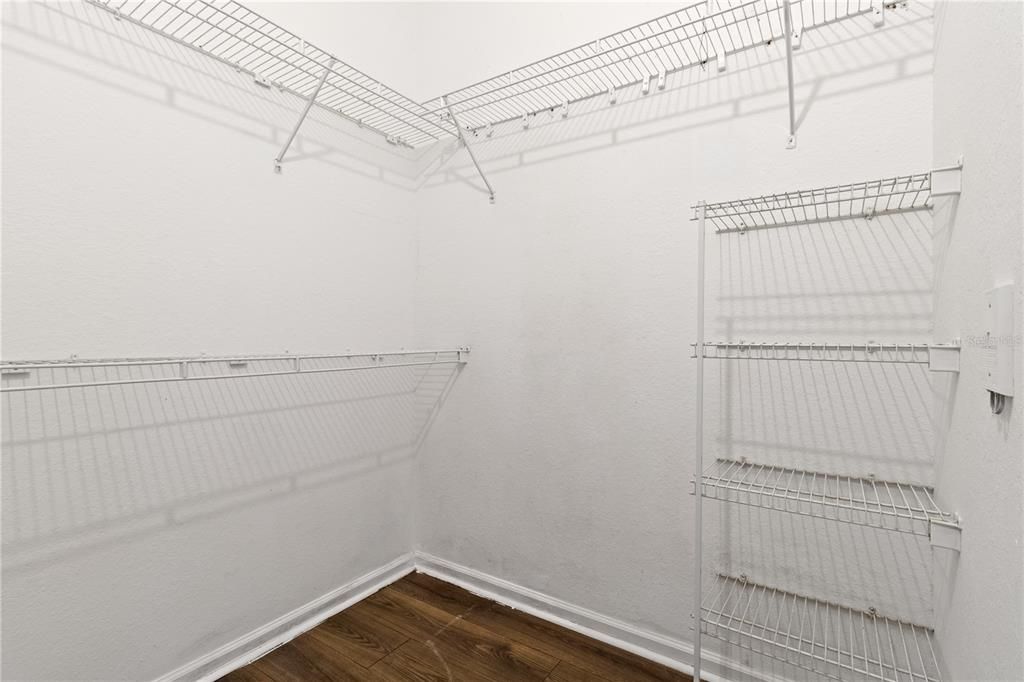 В аренду: $1,850 (3 спален, 2 ванн, 1206 Квадратных фут)