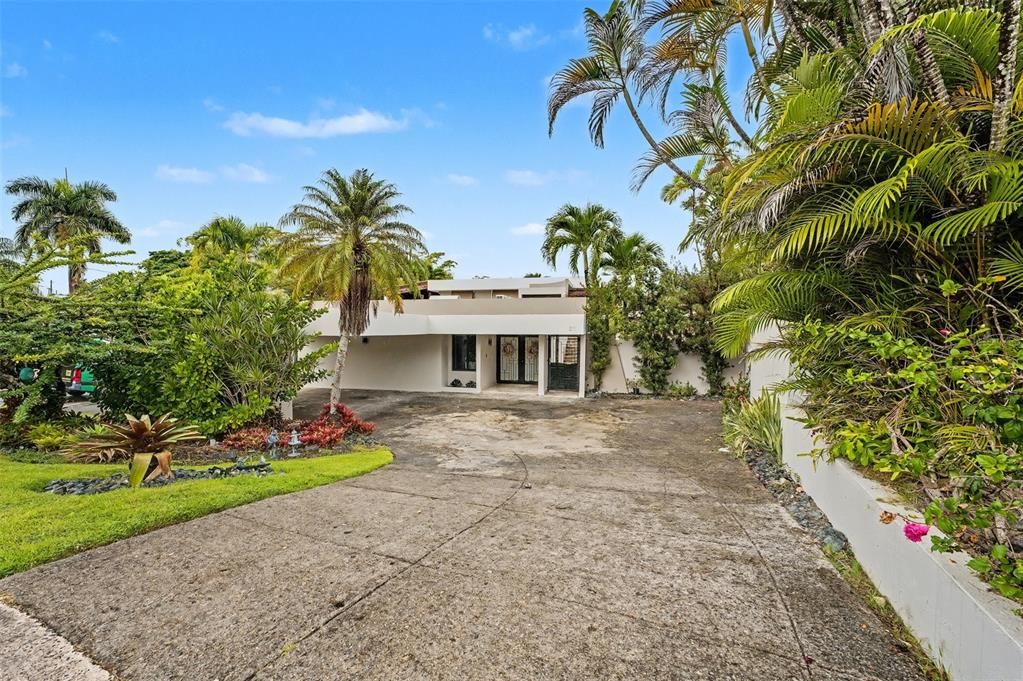 На продажу: $1,795,000 (6 спален, 5 ванн, 2845 Квадратных фут)