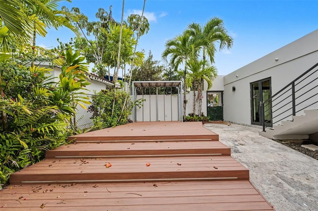 На продажу: $1,795,000 (6 спален, 5 ванн, 2845 Квадратных фут)