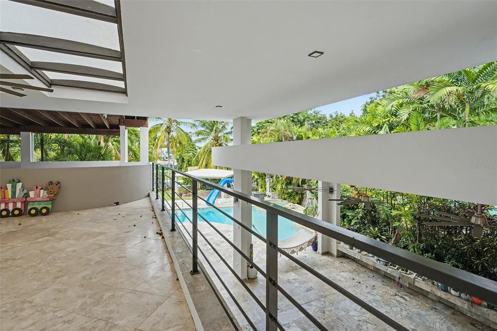 На продажу: $1,795,000 (6 спален, 5 ванн, 2845 Квадратных фут)