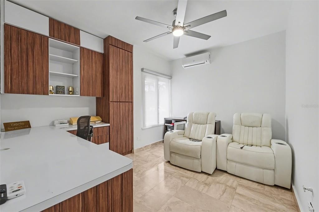 На продажу: $1,795,000 (6 спален, 5 ванн, 2845 Квадратных фут)