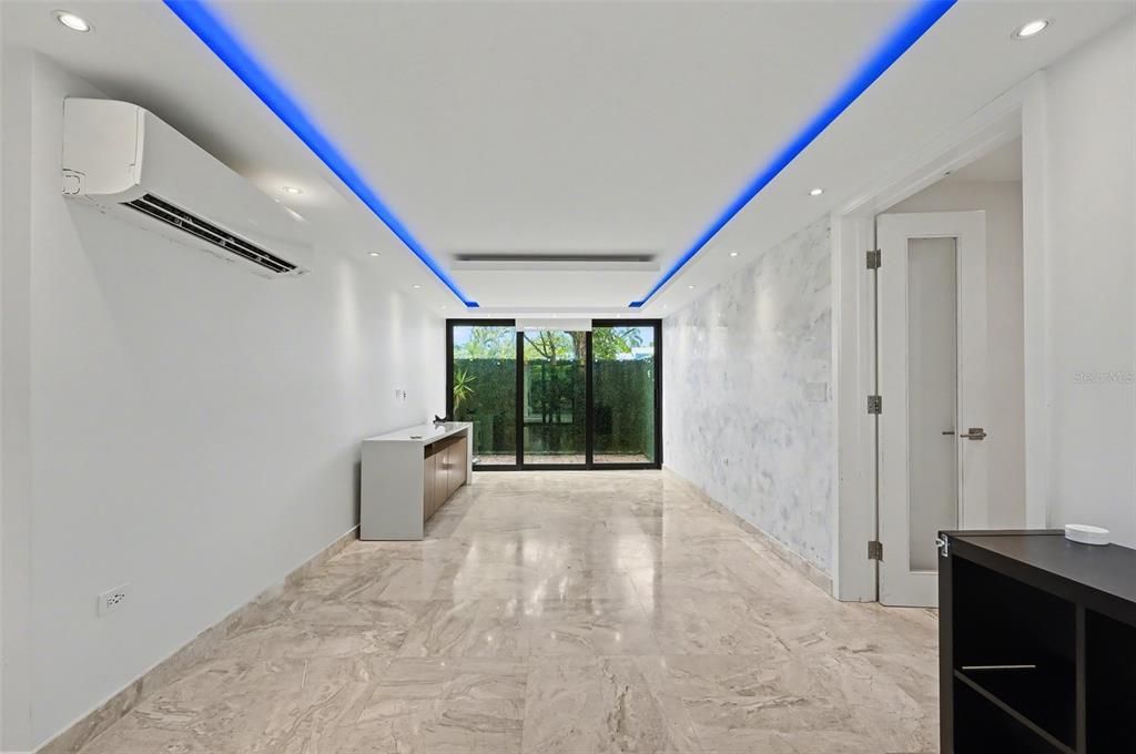 На продажу: $1,795,000 (6 спален, 5 ванн, 2845 Квадратных фут)