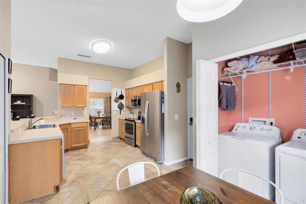 待售: $435,000 (3 贝兹, 2 浴室, 1628 平方英尺)