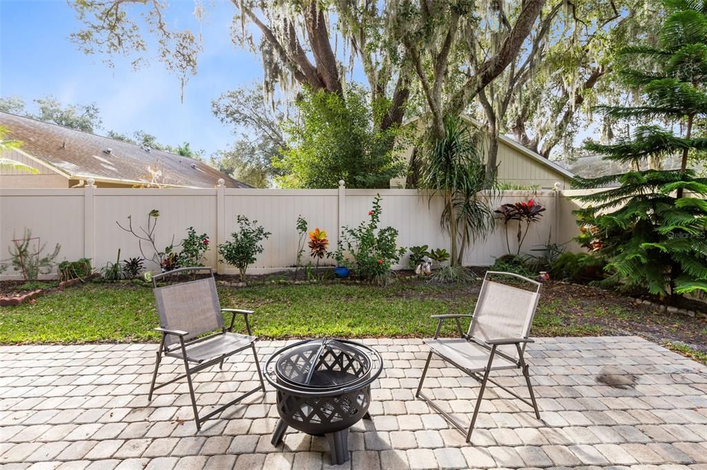 待售: $435,000 (3 贝兹, 2 浴室, 1628 平方英尺)