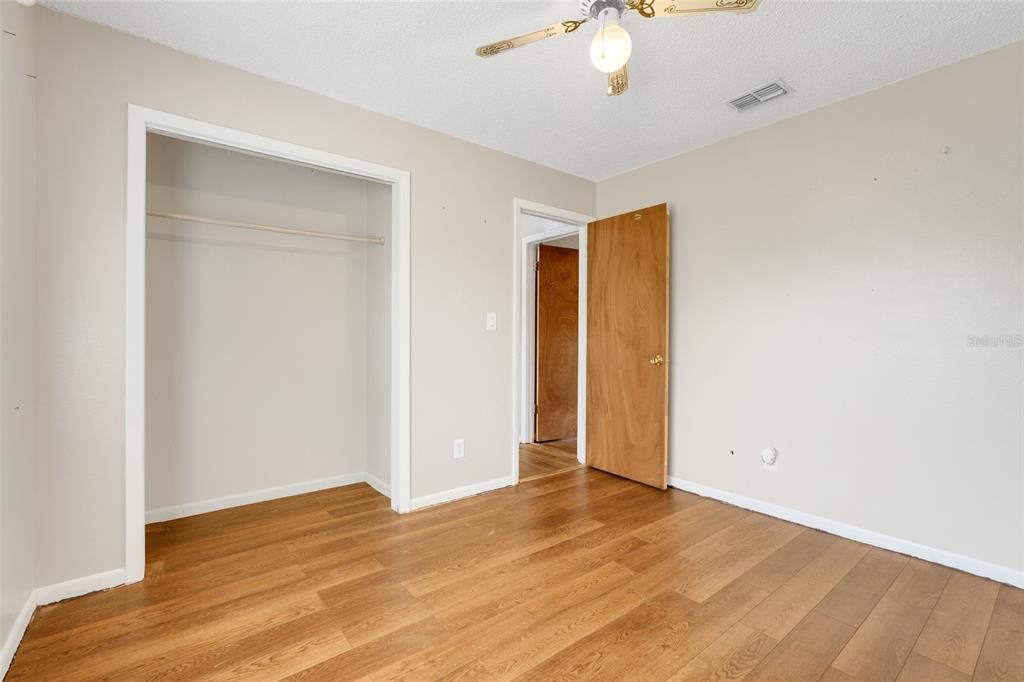 待售: $337,000 (3 贝兹, 2 浴室, 1203 平方英尺)