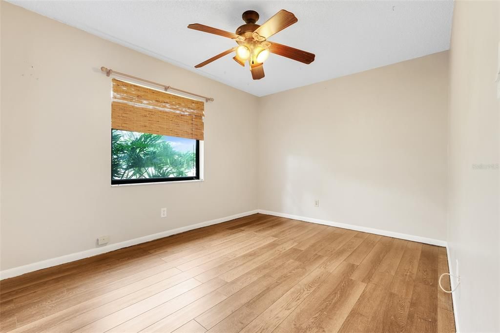 待售: $337,000 (3 贝兹, 2 浴室, 1203 平方英尺)