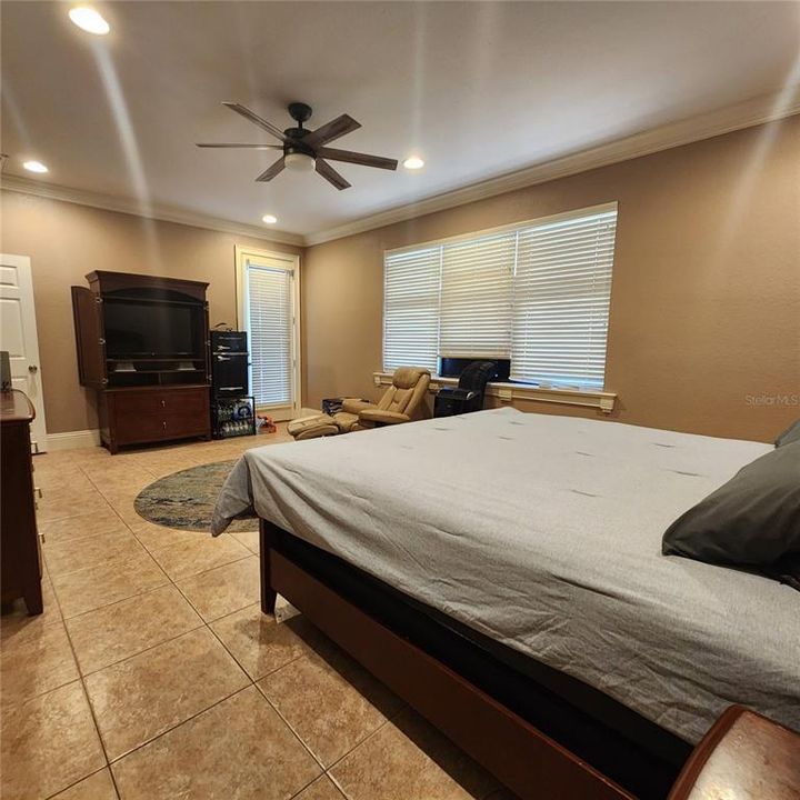 На продажу: $590,000 (4 спален, 3 ванн, 2675 Квадратных фут)