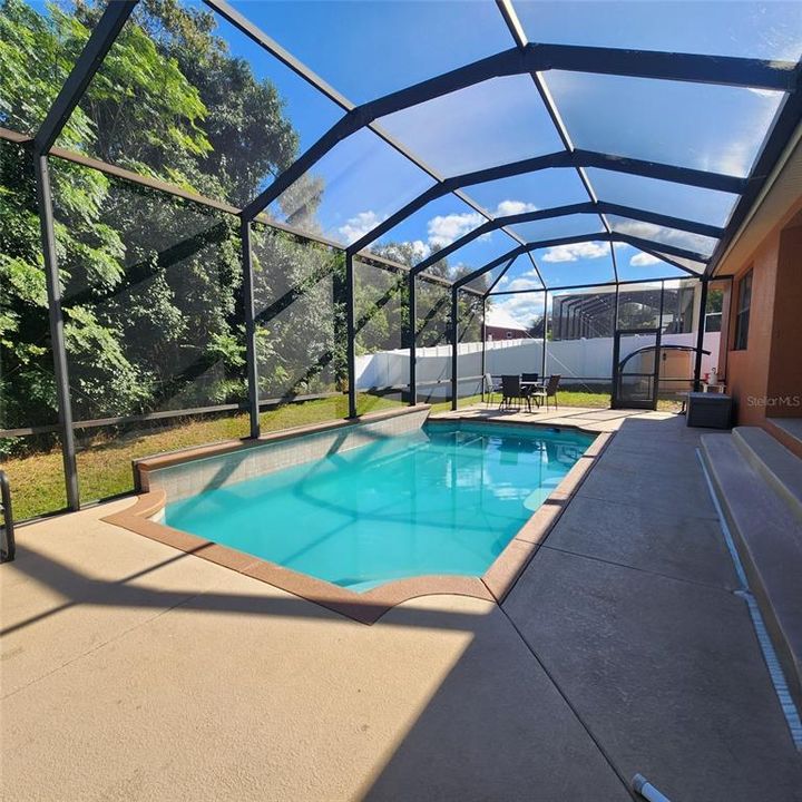 На продажу: $590,000 (4 спален, 3 ванн, 2675 Квадратных фут)