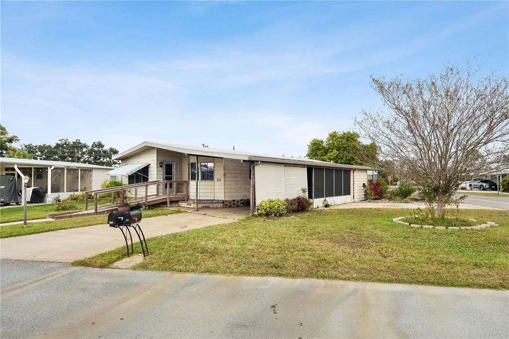 For Sale: $110,000 (2 beds, 2 baths, 1280 Square Feet)