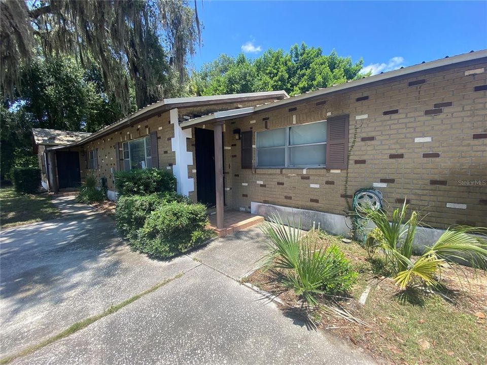 For Rent: $1,225 (2 beds, 1 baths, 2588 Square Feet)