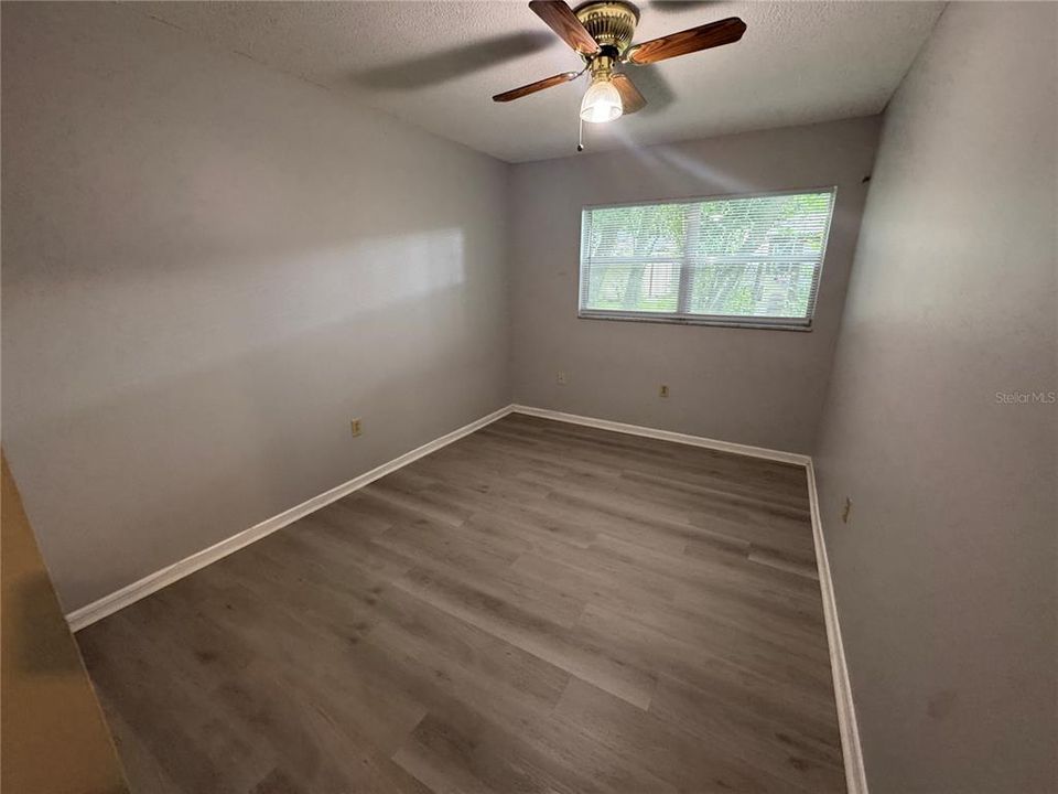 For Rent: $1,225 (2 beds, 1 baths, 2588 Square Feet)