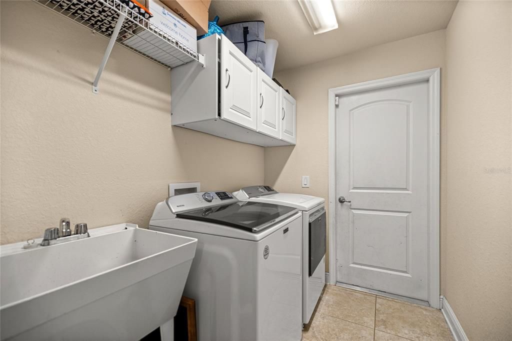 For Sale: $429,000 (3 beds, 2 baths, 1965 Square Feet)