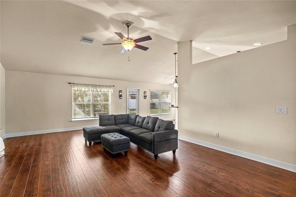 For Sale: $429,000 (3 beds, 2 baths, 1965 Square Feet)