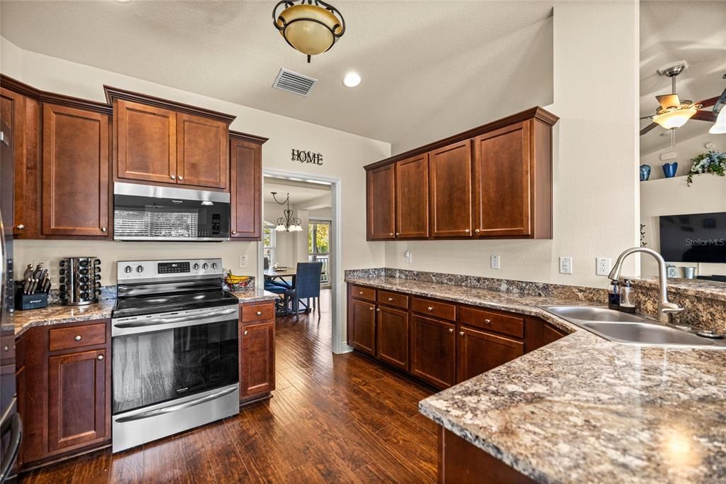 For Sale: $429,000 (3 beds, 2 baths, 1965 Square Feet)