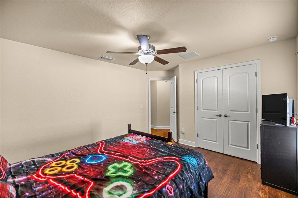 For Sale: $429,000 (3 beds, 2 baths, 1965 Square Feet)