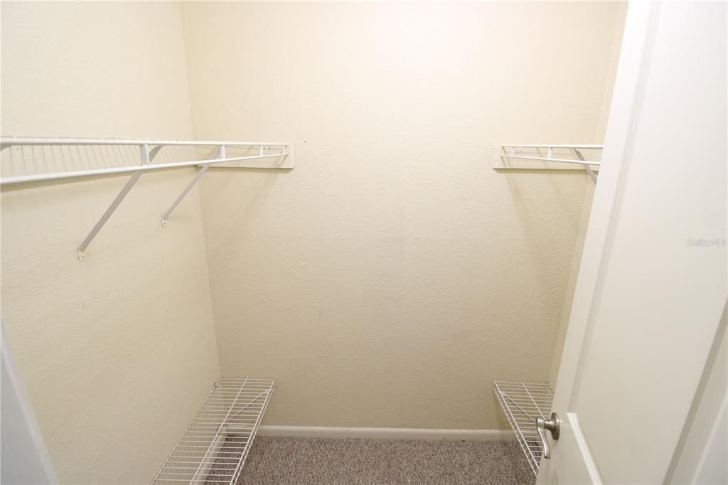 For Rent: $1,800 (3 beds, 2 baths, 1480 Square Feet)