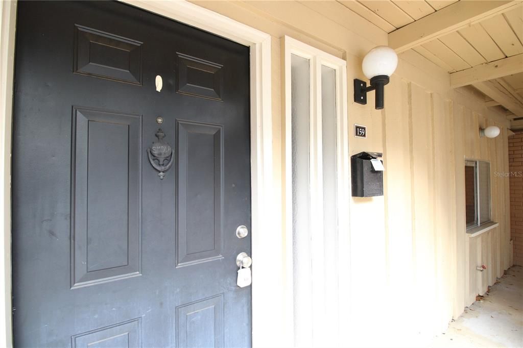 For Rent: $1,800 (3 beds, 2 baths, 1480 Square Feet)