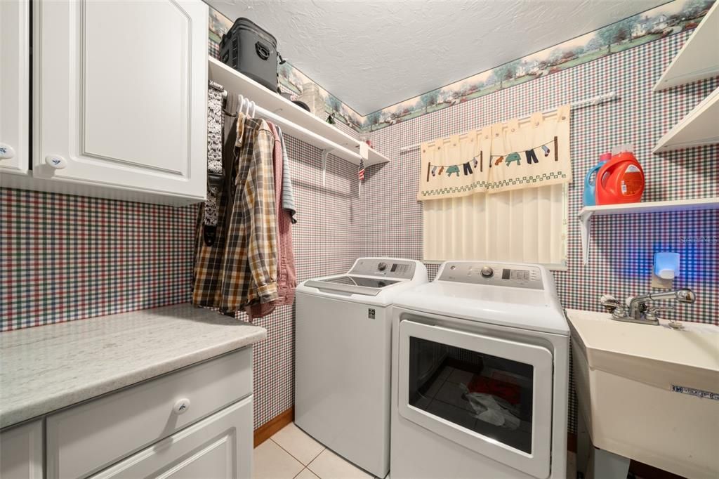 待售: $529,900 (3 贝兹, 3 浴室, 3440 平方英尺)