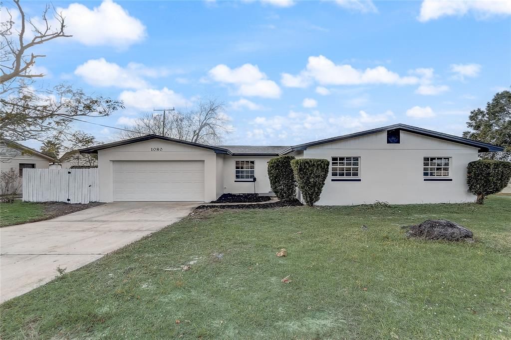 For Sale: $330,000 (4 beds, 2 baths, 1736 Square Feet)