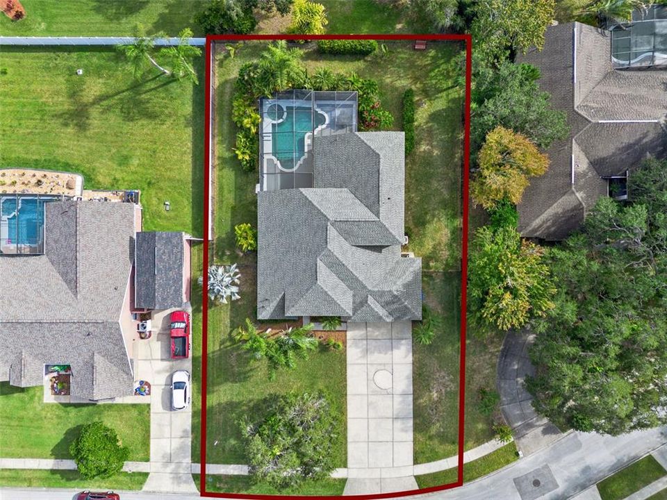 For Sale: $590,000 (5 beds, 4 baths, 2708 Square Feet)