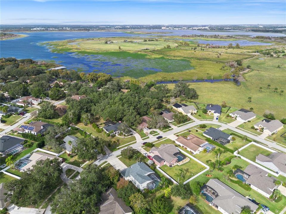 For Sale: $590,000 (5 beds, 4 baths, 2708 Square Feet)