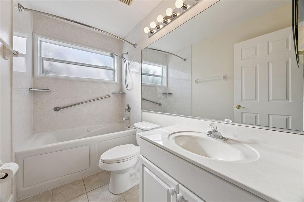 For Sale: $590,000 (5 beds, 4 baths, 2708 Square Feet)