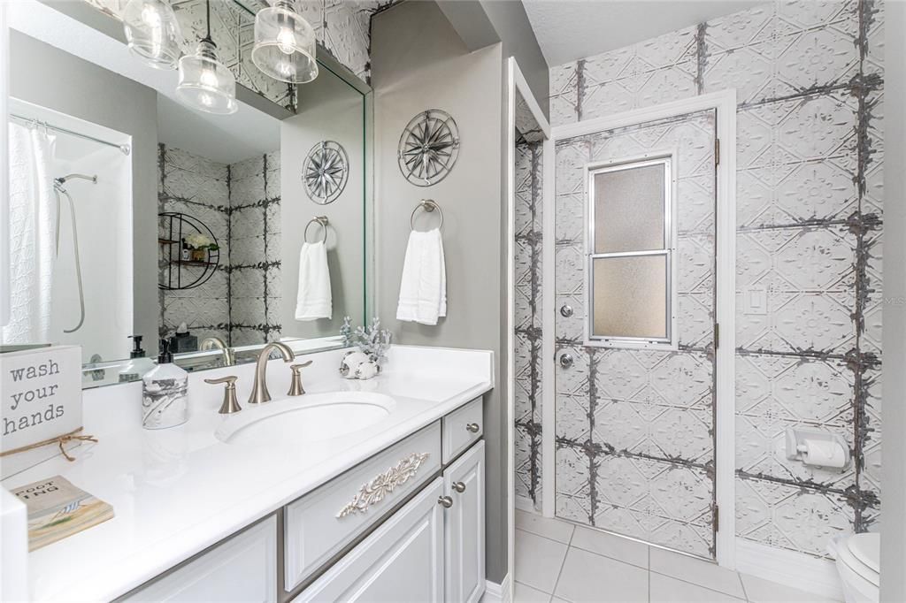 На продажу: $724,900 (3 спален, 2 ванн, 1802 Квадратных фут)