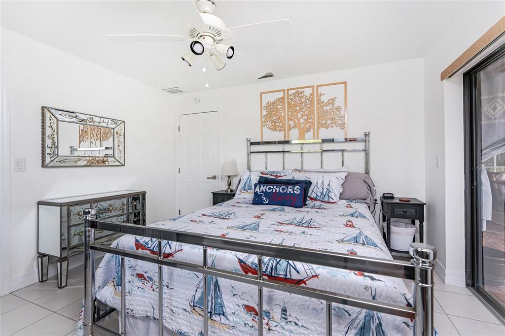 На продажу: $724,900 (3 спален, 2 ванн, 1802 Квадратных фут)