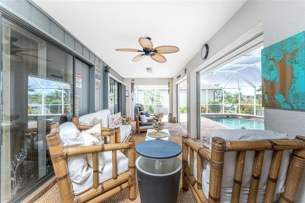 На продажу: $724,900 (3 спален, 2 ванн, 1802 Квадратных фут)