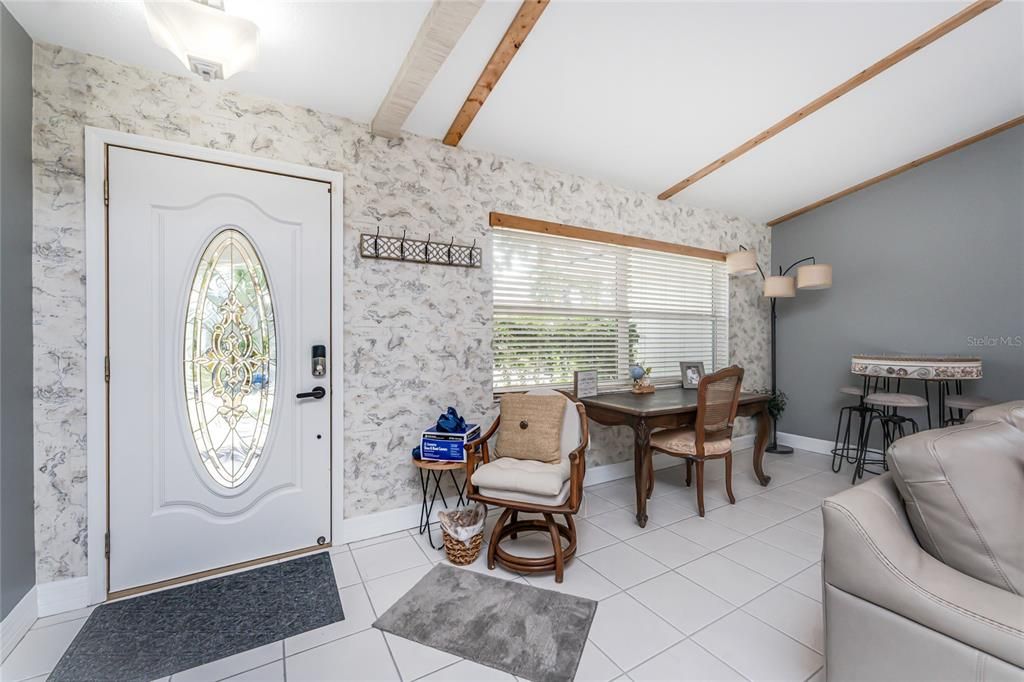 На продажу: $724,900 (3 спален, 2 ванн, 1802 Квадратных фут)