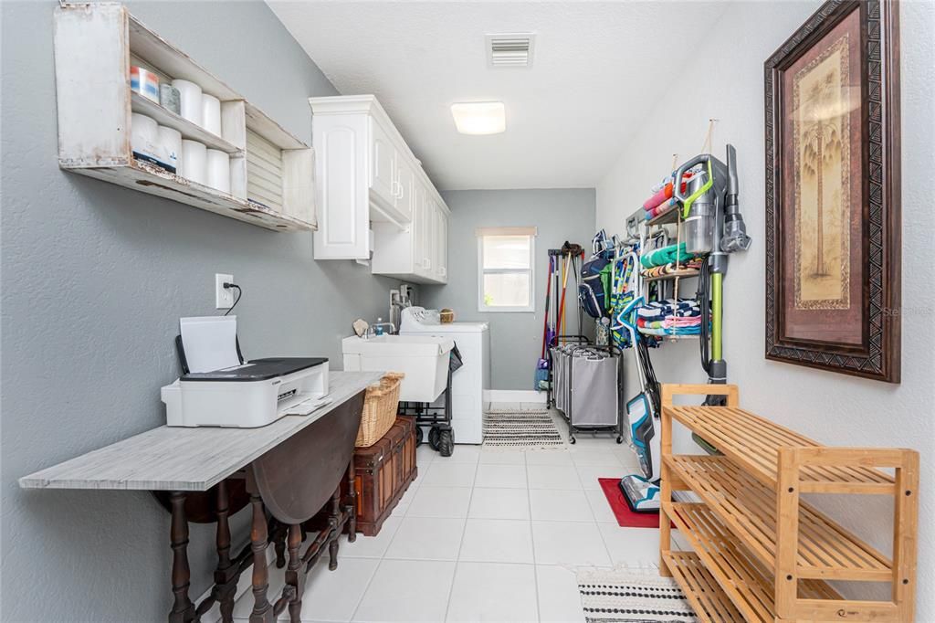 На продажу: $724,900 (3 спален, 2 ванн, 1802 Квадратных фут)