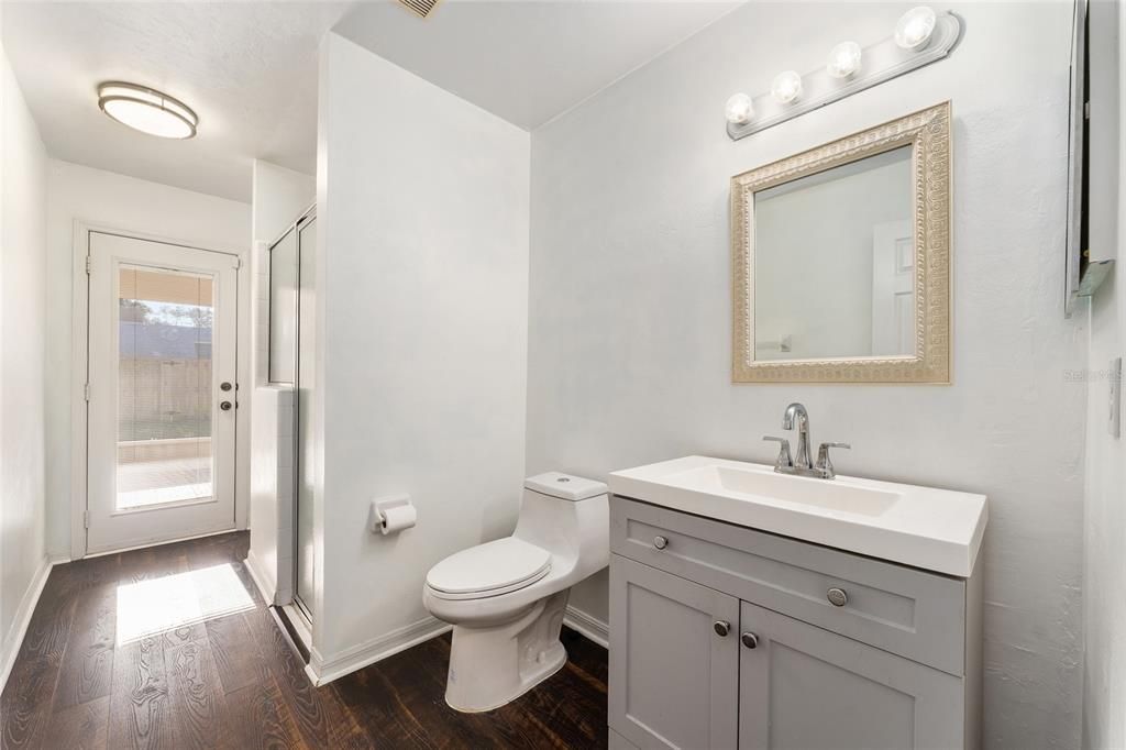 En Venta: $475,000 (4 camas, 3 baños, 2528 Pies cuadrados)