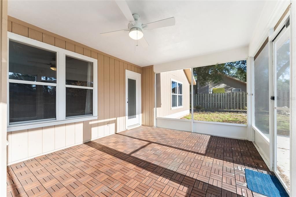 En Venta: $475,000 (4 camas, 3 baños, 2528 Pies cuadrados)