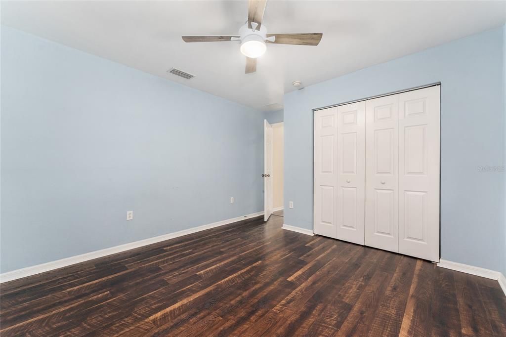 En Venta: $475,000 (4 camas, 3 baños, 2528 Pies cuadrados)