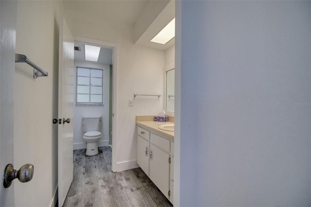 На продажу: $600,000 (4 спален, 2 ванн, 2148 Квадратных фут)