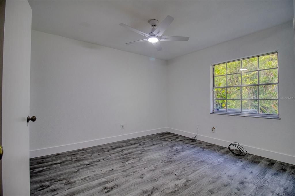 На продажу: $600,000 (4 спален, 2 ванн, 2148 Квадратных фут)