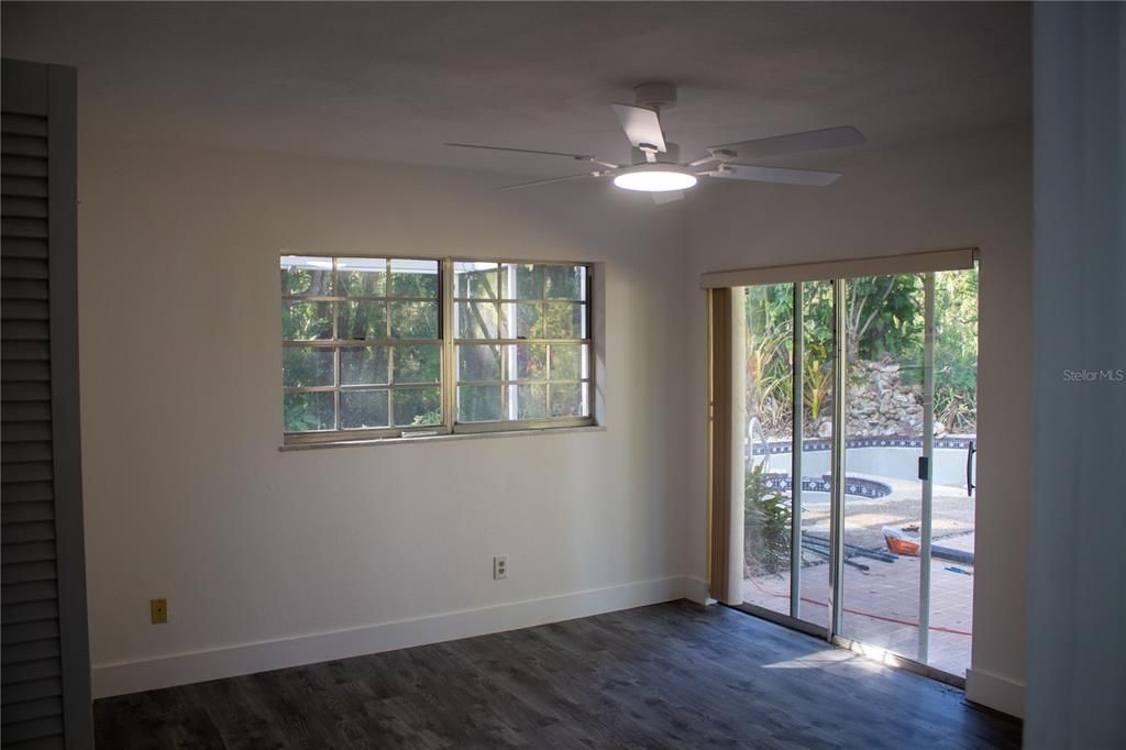 En Venta: $600,000 (4 camas, 2 baños, 2148 Pies cuadrados)