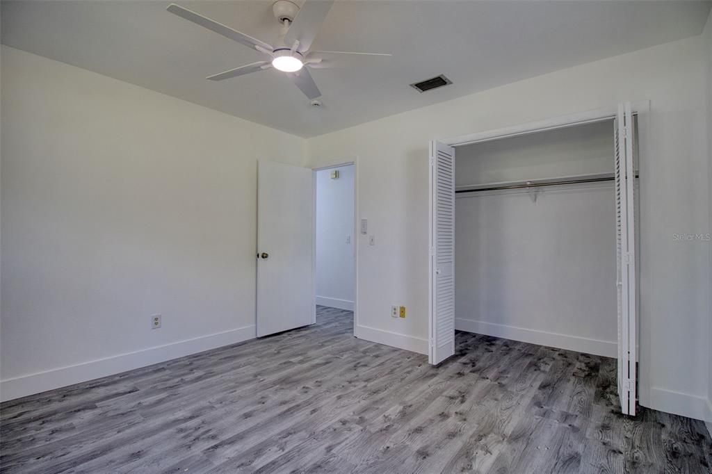 На продажу: $600,000 (4 спален, 2 ванн, 2148 Квадратных фут)