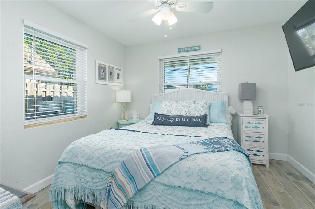 For Sale: $899,000 (3 beds, 2 baths, 1794 Square Feet)