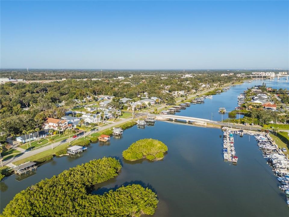 For Sale: $899,000 (3 beds, 2 baths, 1794 Square Feet)