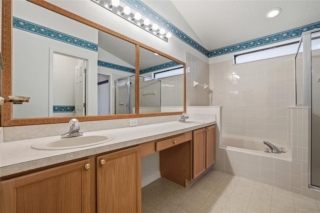 En Venta: $325,000 (3 camas, 2 baños, 1763 Pies cuadrados)