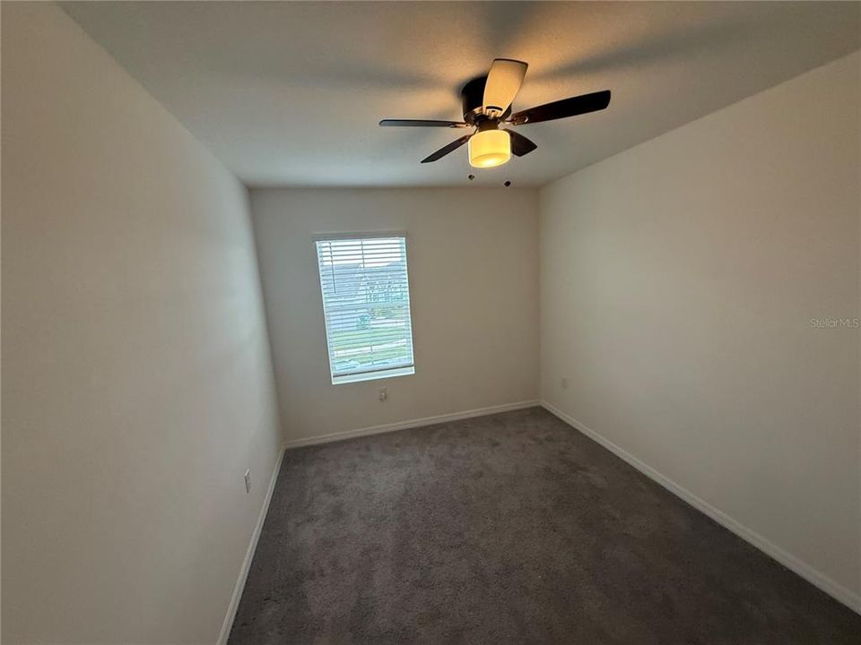 En Venta: $400,000 (4 camas, 2 baños, 2260 Pies cuadrados)