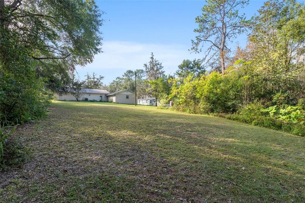 For Sale: $135,000 (2 beds, 1 baths, 1248 Square Feet)