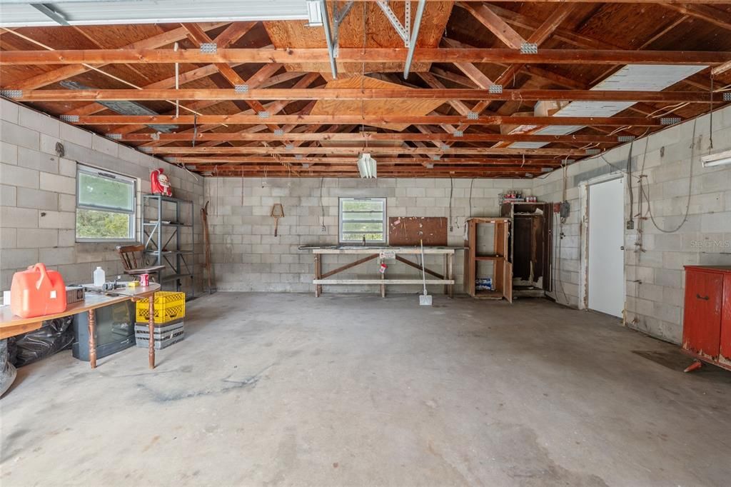 For Sale: $135,000 (2 beds, 1 baths, 1248 Square Feet)