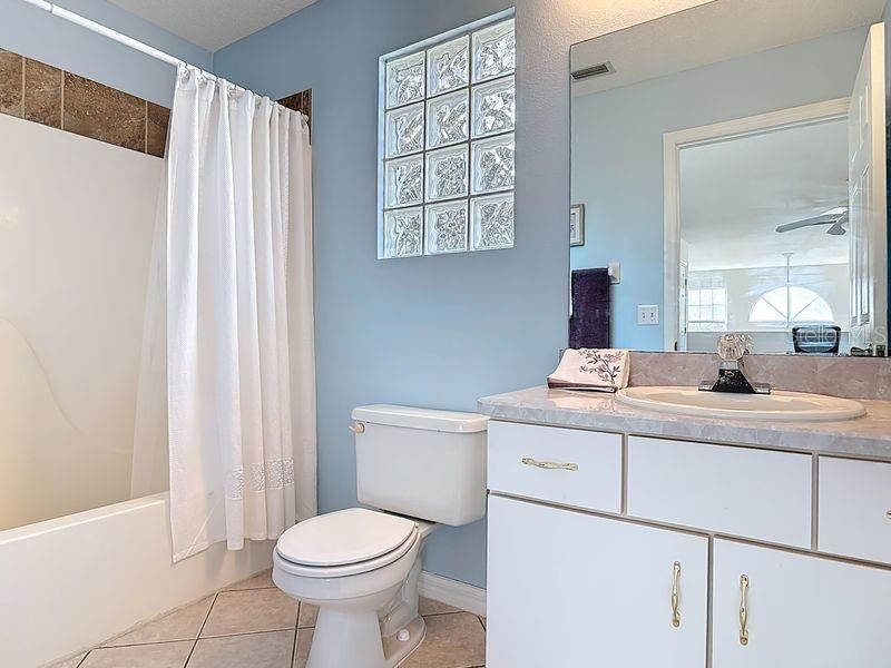 出租: $2,900 (2 贝兹, 2 浴室, 1462 平方英尺)