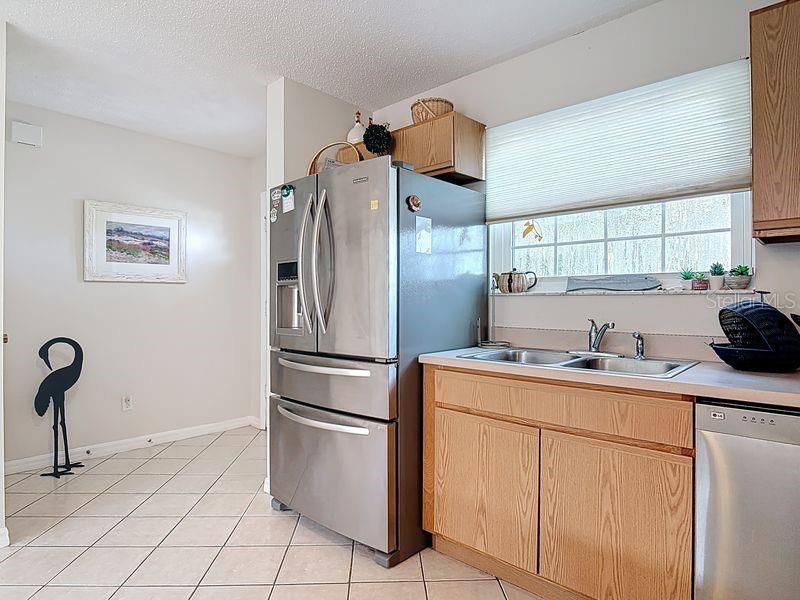 出租: $2,900 (2 贝兹, 2 浴室, 1462 平方英尺)