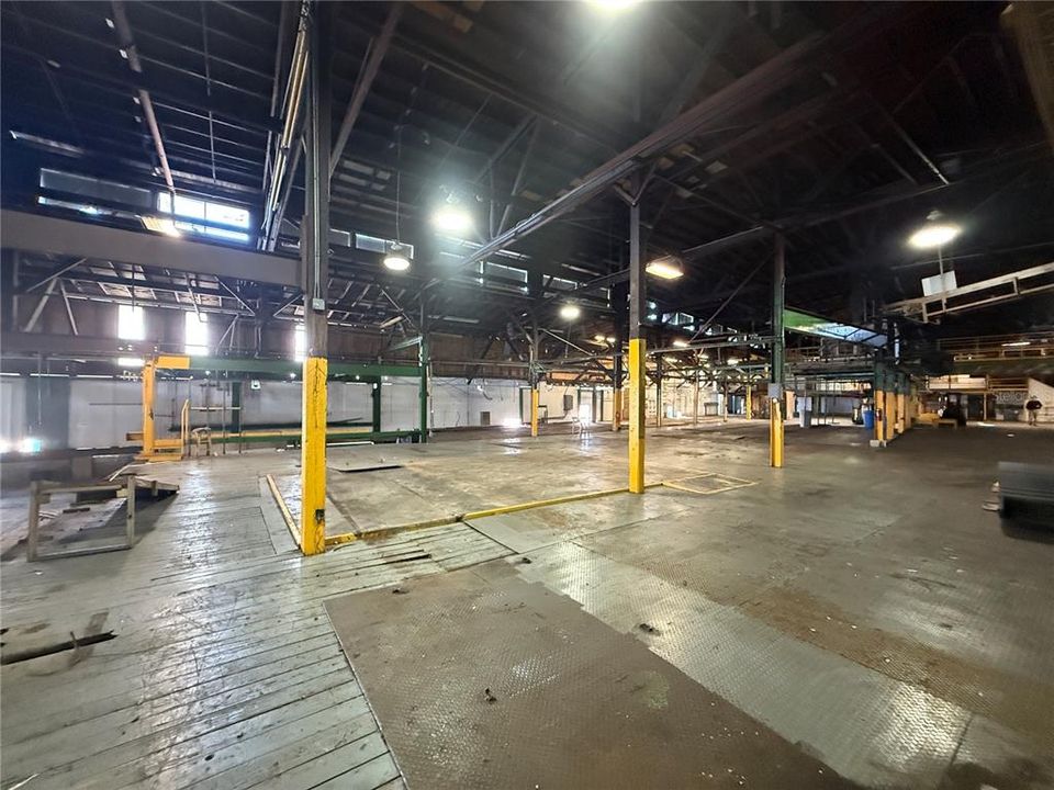 En Venta: $3,500,000 (0 camas, 0 baños, 93312 Pies cuadrados)