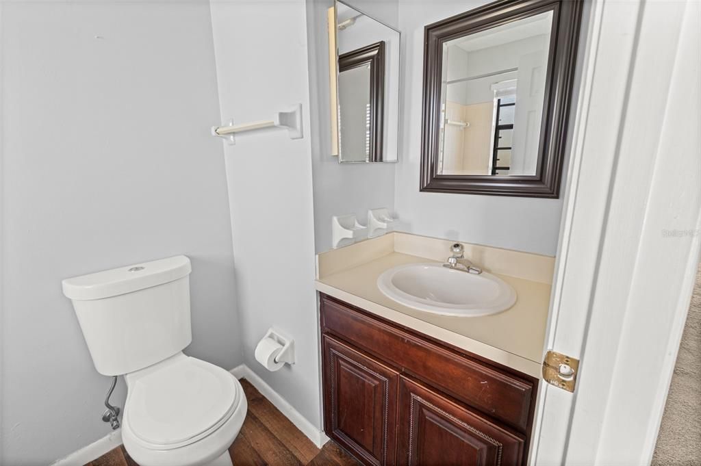 For Sale: $249,900 (2 beds, 2 baths, 1296 Square Feet)